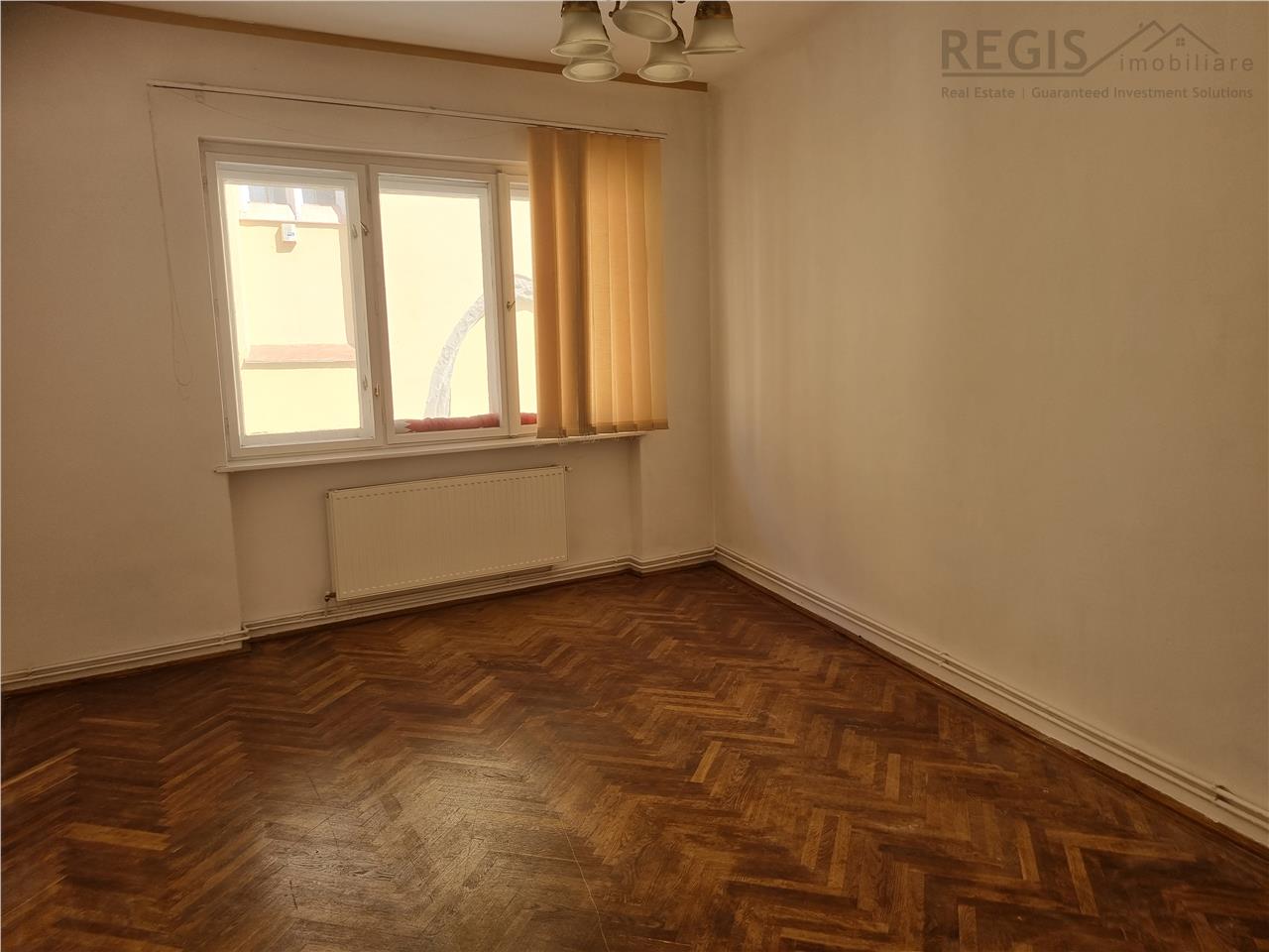 Apartament spatios la casa , zona Republicii , Centrul Istoric