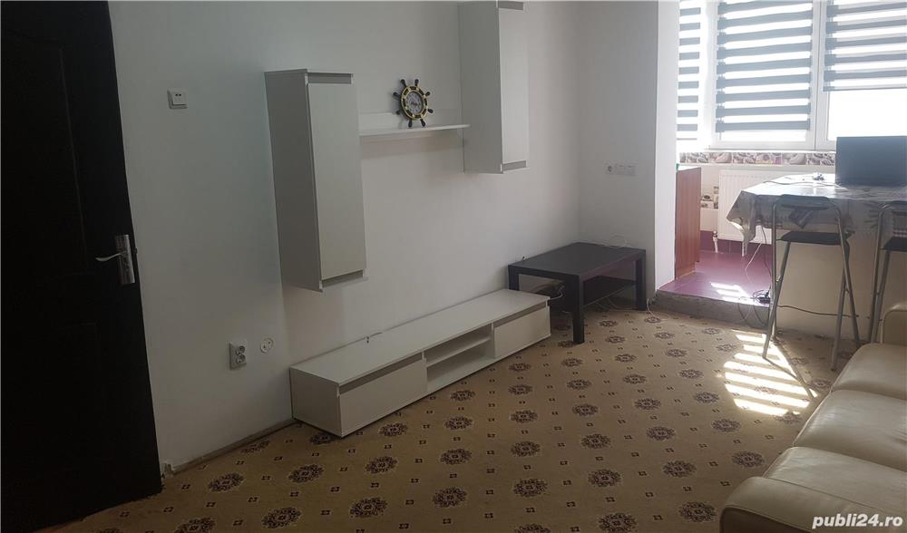 Apartament 3 camere Zona ITC ( Pretabil pentru studenti)