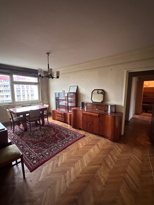 Apartament 3 camere Blvd. Victoriei,72mp,semidecomandat,2 balcoane