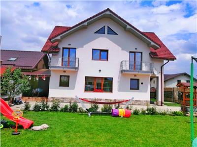 Casa cinci camere Rasnov