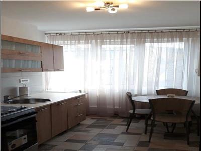 Apartament cu 2 camere Centrul Civic