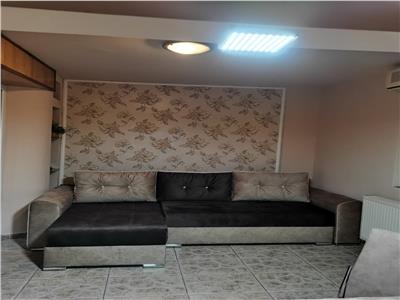Apartament 2 camere,decomandat, langa aula Universitatii Transilvania