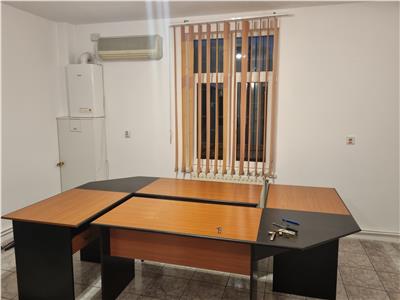 Apartament la casa , pretabil sediu de firma , zona Centrul Civic