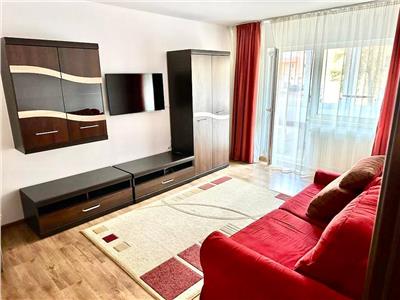 Apartament de 3 camere zona Astra , Carpatilor