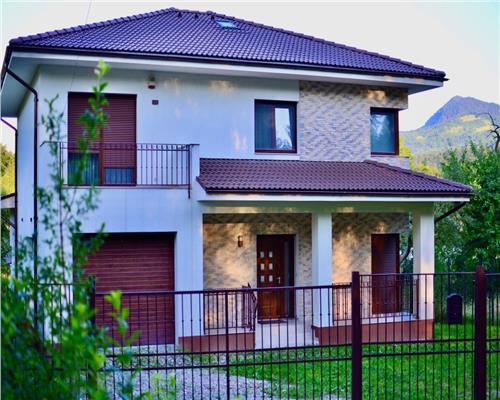 Vila Splendida  cartier Noua