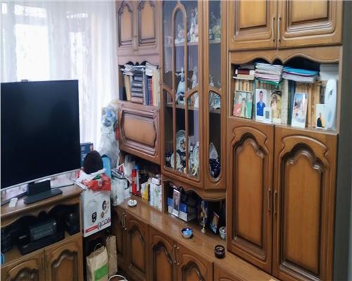 Apartament 3 camere semidecomandat cartier Episcopiei