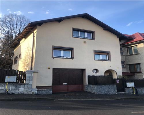 Oportunitate! Vila cu parcare interioara 5 camere, Brasovul Vechi