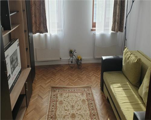 Apartament de 2 camere in Centrul Brasovului pretabil pentru subinchiriere