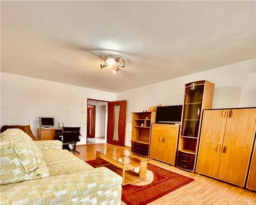 Decomandat 2 Camere cu priveliste la Tampa - Astra