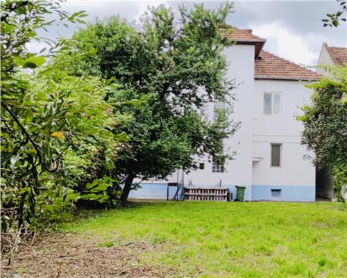 7 camere | vila | curte | Centru Civic - Zona Grivitei
