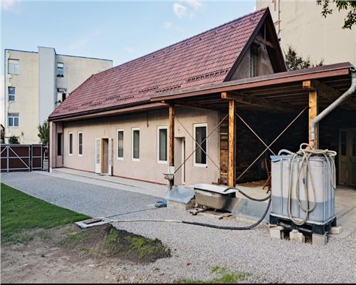 CASA MODERNA,  CHIRIE BIROURI langa Primaria  SACELE