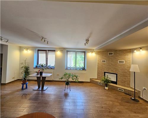 Casa multifunctionala cu Spatiu Comercial COMISION 0