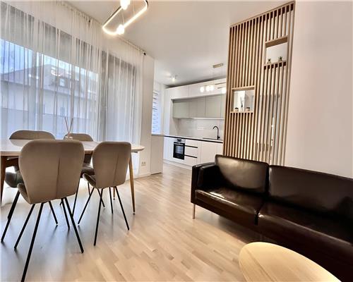 Apartment cu 2 Camere in Cosmopolit la Prima Inchiriere