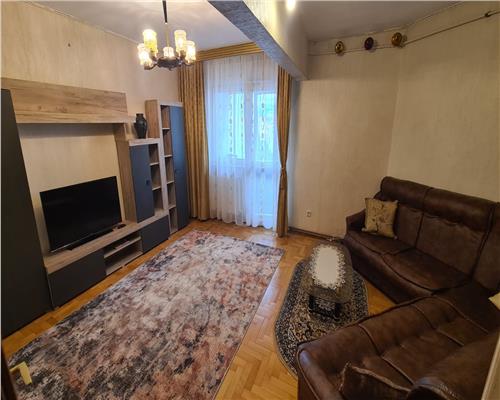 Apartament cu 2 camere, 2 balcoane si loc de parcare in zona Scriitorilor