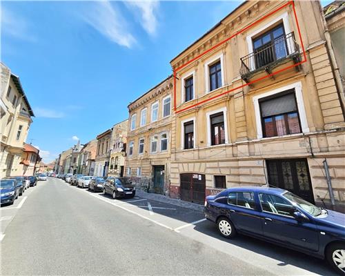 Apartament 6 Camere / Curte Privata | Centrul Istoric/ COMISION 0