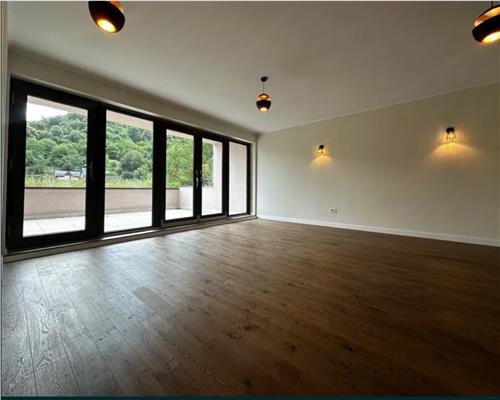Penthouse de lux Schei loc de parcare si lift