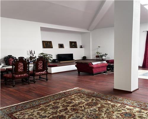 Vila interbelica eleganta complet renovata