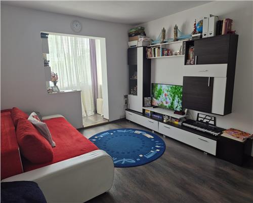 Apartament 2camere renovat in zona centrala