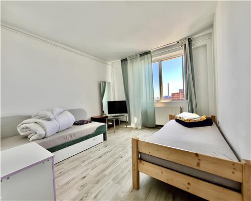 Apartament 3 Camere 5 Paturi cu Aer Conditionat la ITC