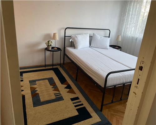 Apartament de 2 camere in zona Garii cu parcare