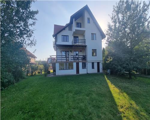 Vila de 8 camere zona centrala Stupini Brasov