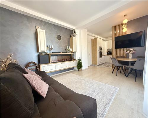 Apartament tip Penthouse, 3 camere, terasa 50mp – Coresi