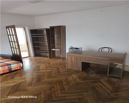 Casa 2 camere cu Gradina