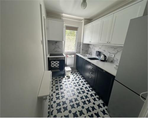 Apartament cu 2 camere , zona Garii
