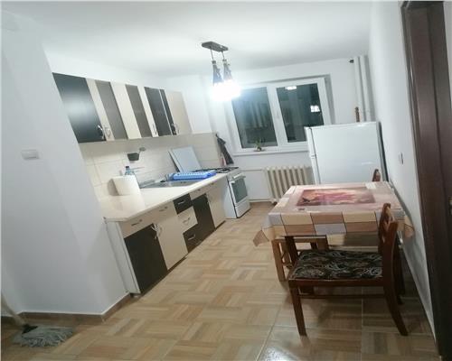Apartament cu 2 camere, zona Harmanului