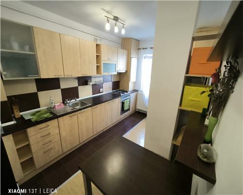 Apartament cu 2 camere, zona Racadau