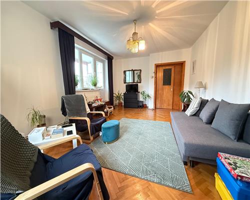 Apartament decomandat 3 camere, Bartolomeu, Brasov