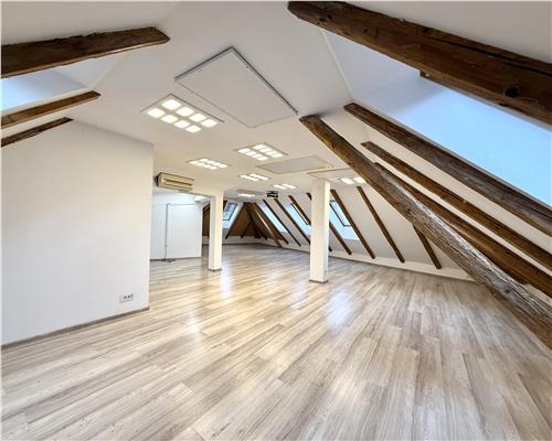 Proprietate pretabil Afterschool, Birouri, Cabinete