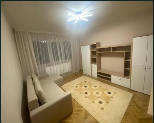 Garsoniera moderna ,decomandata,Astra