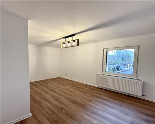 Apartament de vanzare 2 camere renovat Faget