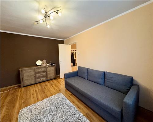 Aparatament 2 camere de inchiriat cu parcare - Astra