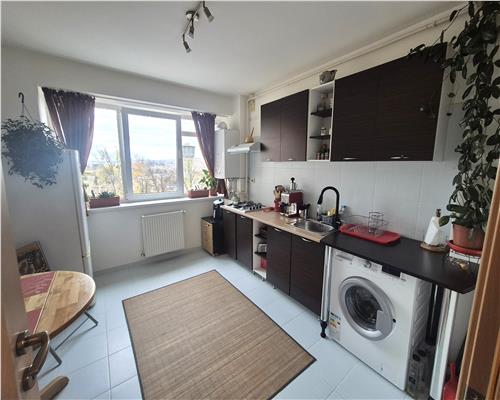 Garsoniera spatioasa, moderna, pet friendly, zona Garii