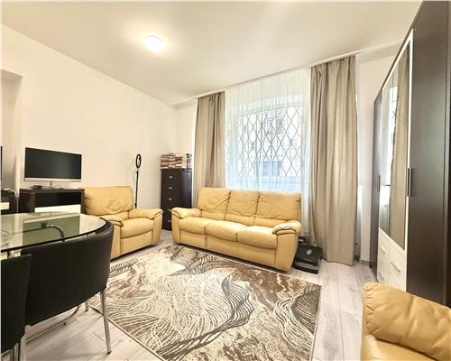Proprietate cu potential turistic | 2 Garsoniere in Centrul Vechi