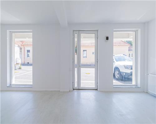 Spatiu comercial de inchiriat – locatie PREMIUM, Bartolomeu, Brasov