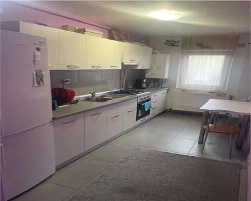 Garsoniera situata in zona Astra