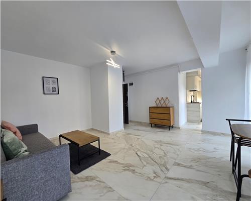 Garsoniera premium disponibilia pentru prima închiriere – zona Tractorul, Brasov