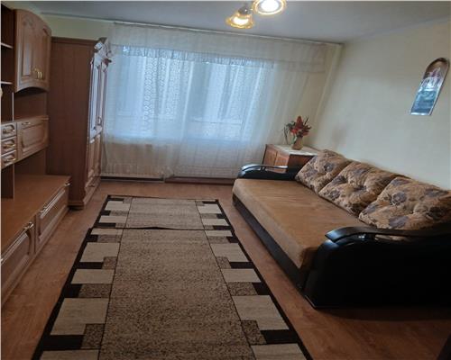 Garsoniera de inchiriat- pentru un cuplu, Tractorul, Brasov