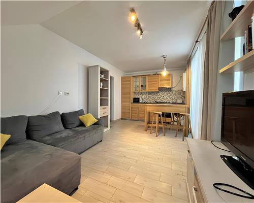 Apartament 2 Camere cu Parcare in Tractorul de Inchiriat