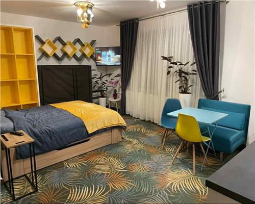 Garsoniera Tractorul, cu parcare