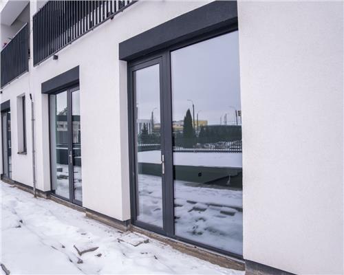 Spatiu Comercial la parter bloc in zona comerciala