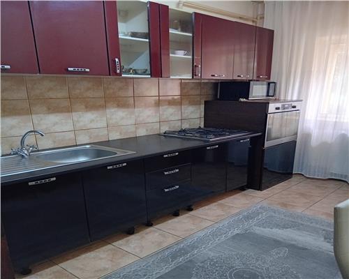 Apartament 2 camere Racadau cu parcare si boxa