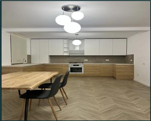 Casa moderna cu 3 camere si parcare Stupini