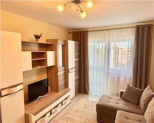 Apartament 2 camere decomandat cu loc de parcare