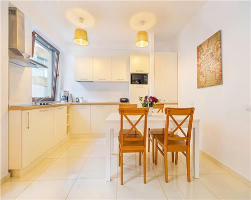 Apartament 2 camere Seasons Residence