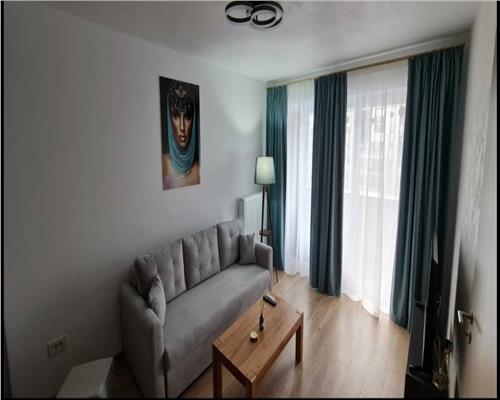 Apartament de inchiriat doua camere, lux - Kasper, Tractorul