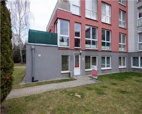Apartament de 4 camere in zona Avantgarden I